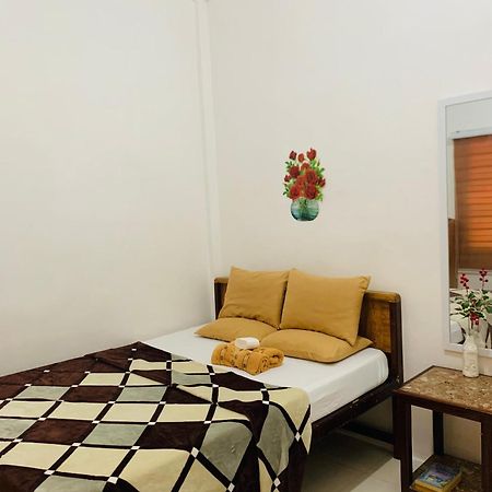 Queen'S Room Rental 1 El Nido Exterior photo